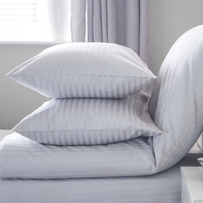 Luxurious Hotel Quality Satin Stripe Pillow Pair image 5