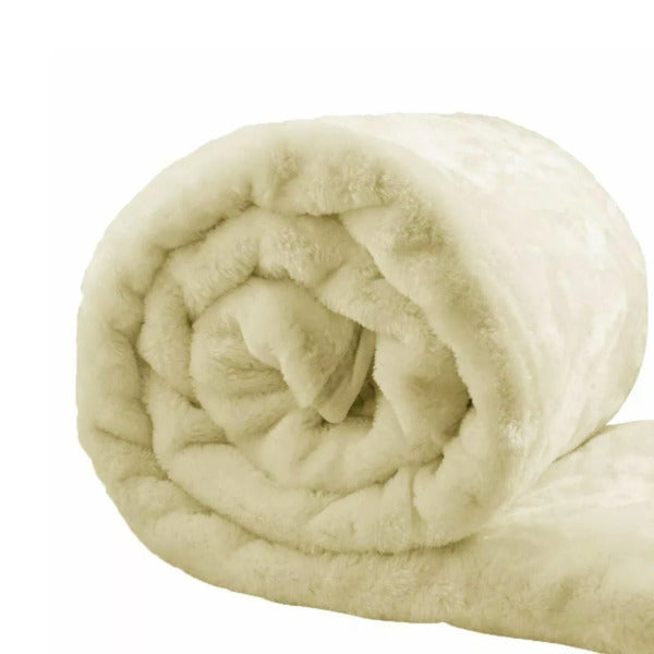 Super Soft Faux Fur Fleece Throw – Ultra Warm Mink Sofa & Bed Blanket – Available in Single, Double & King Sizes